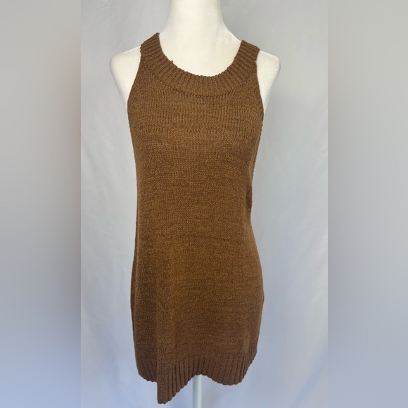 Worthington Sweaters - Worthington 
Large Brown